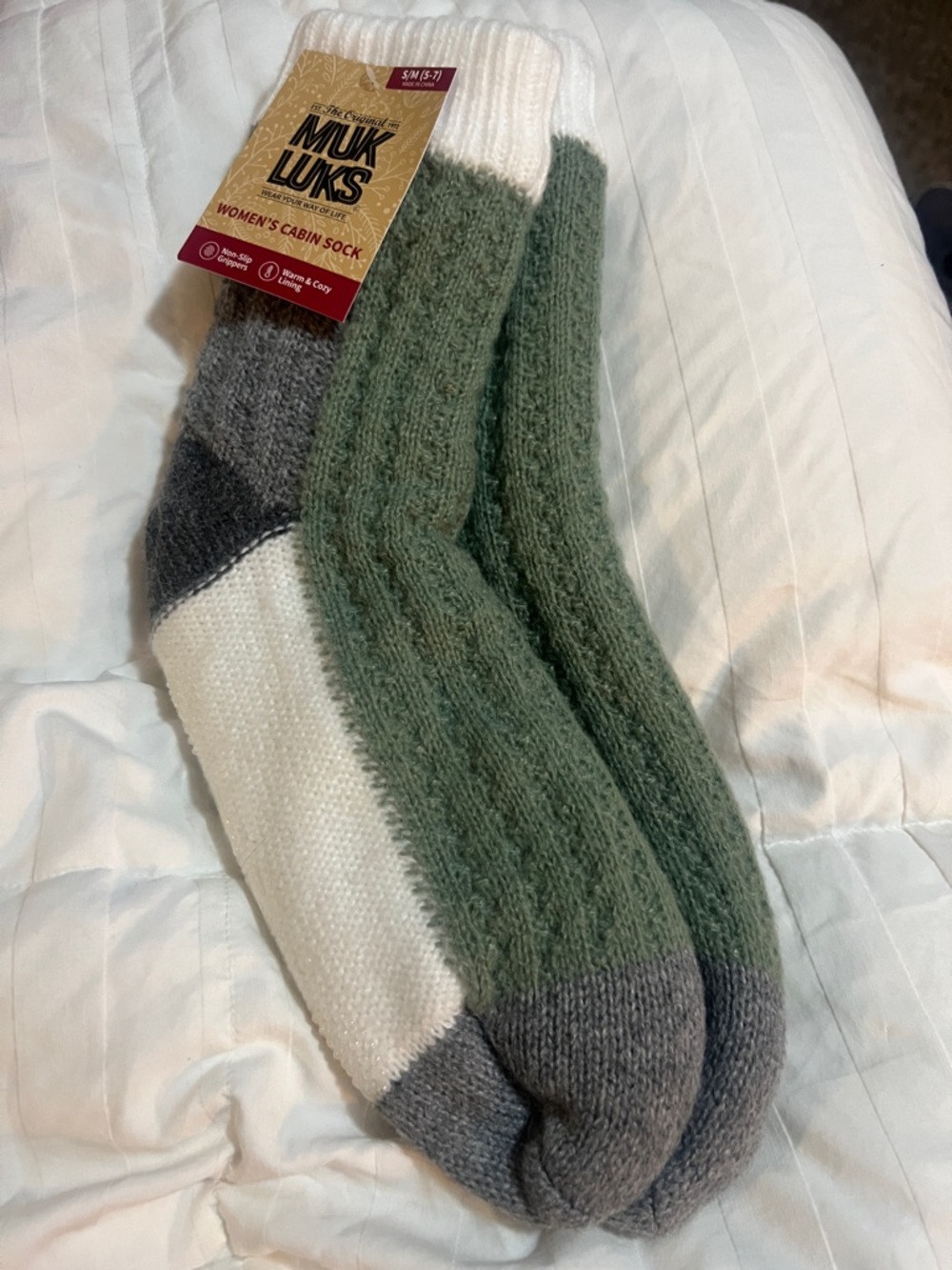 Muk Luks Green, White & Gray Cabin Socks - Women's Cozy Knit